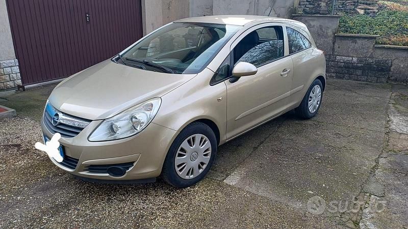 Usata Opel Corsa 2008 Grigio Utilitaria