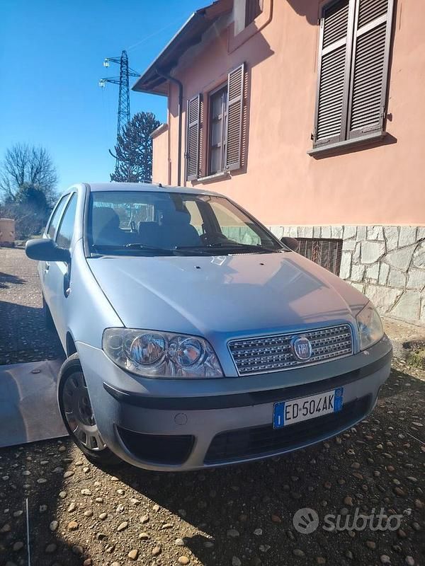 Usata Fiat Punto 2010 Utilitaria