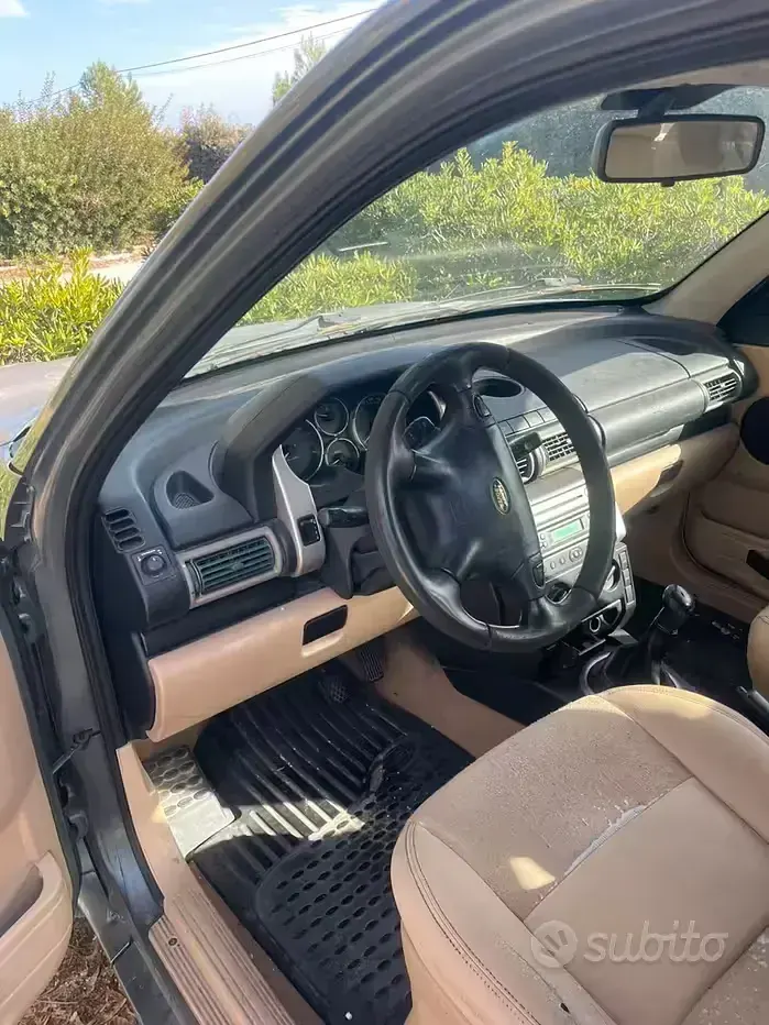 Usata Land Rover Freelander 111 CV (81 kW) 2004 Verde SUV