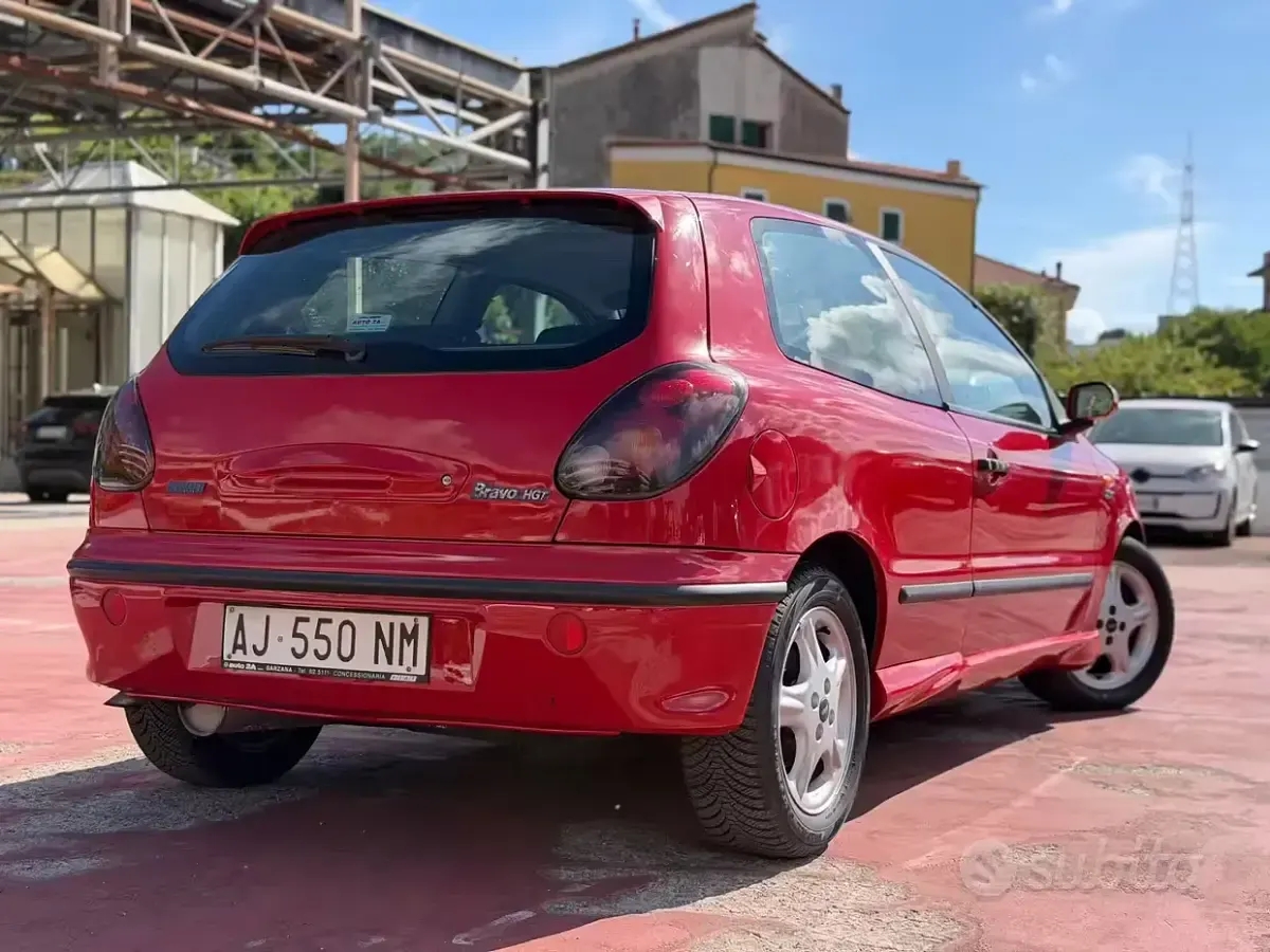 Usata Fiat Bravo 147 CV (108 kW) 1995 Rosso Utilitaria