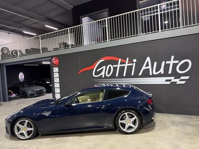Usata Ferrari FF 660 CV (485 kW) 2011 Blu Station wagon