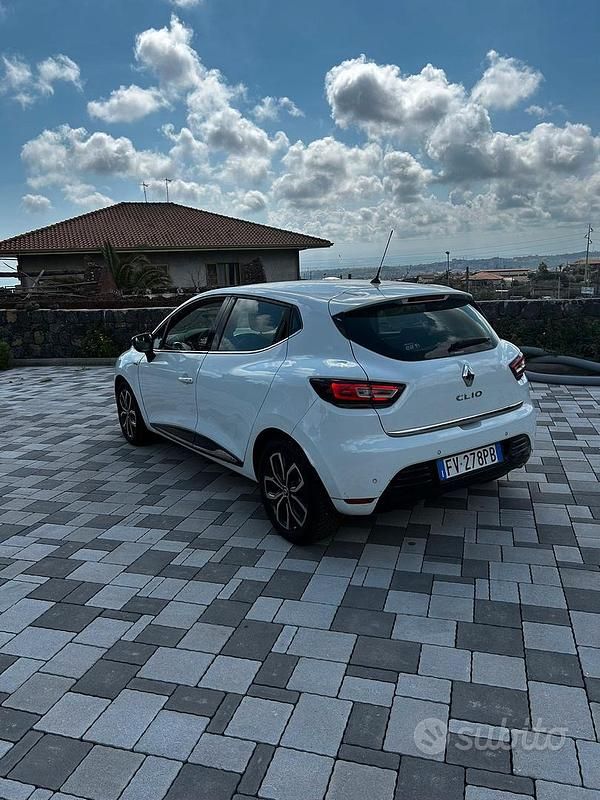 Usata Renault Clio IV 75 CV (55 kW) 2019 Bianco Utilitaria