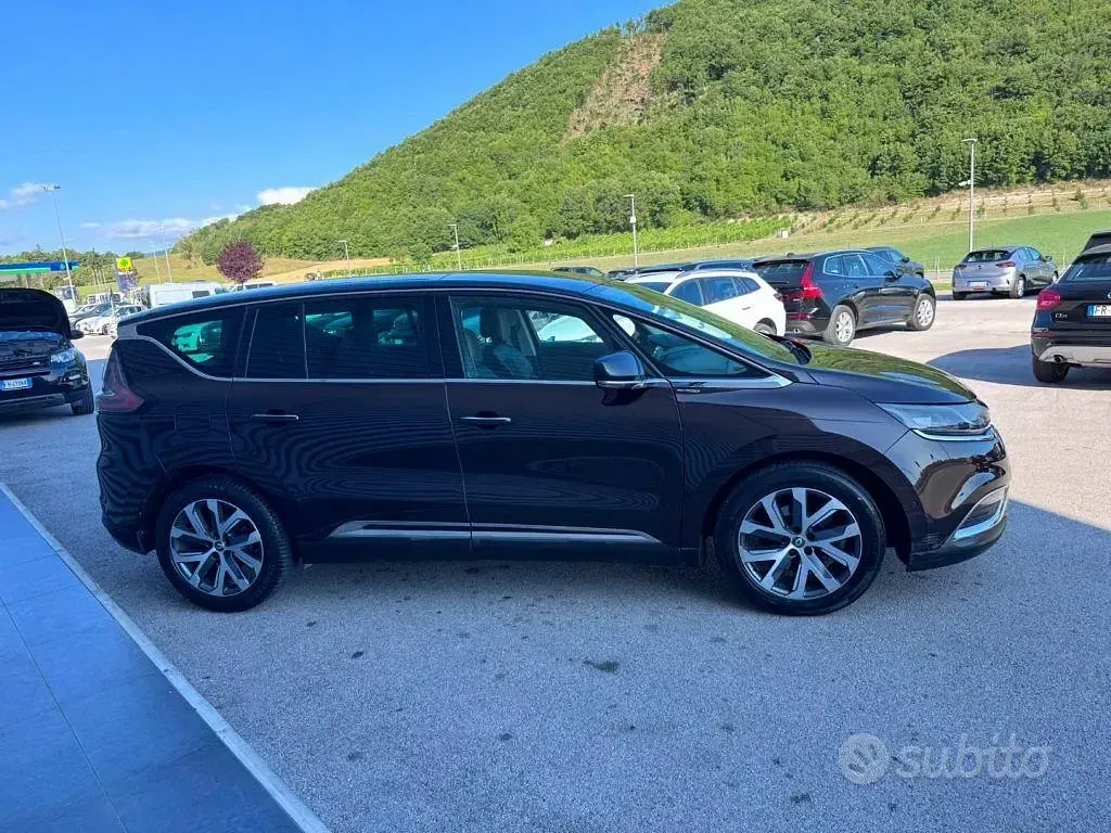 Usata Renault Espace Initiale Paris 160 CV (117 kW) 2016 Viola Monovolume