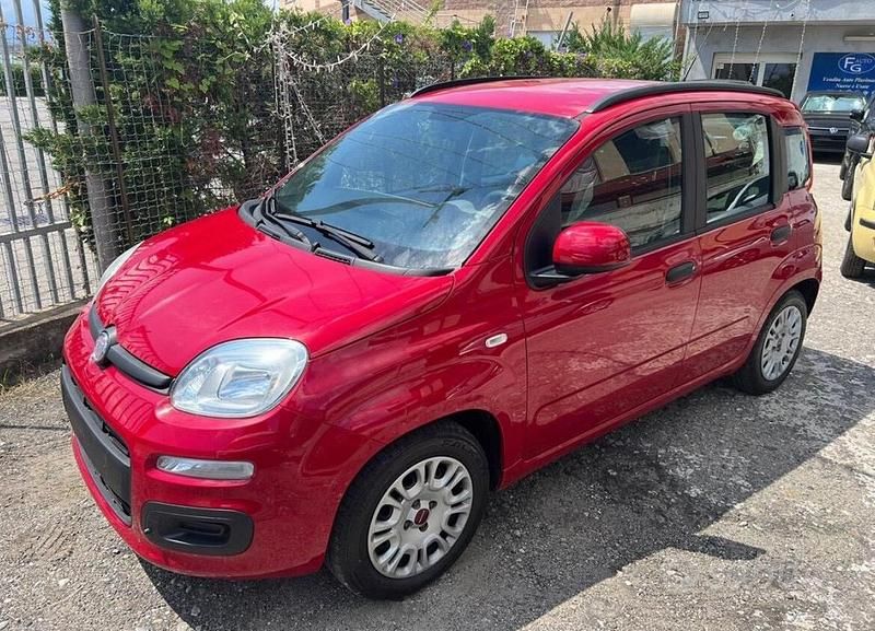 Usata Fiat Panda Easy 2013 Rosso Utilitaria