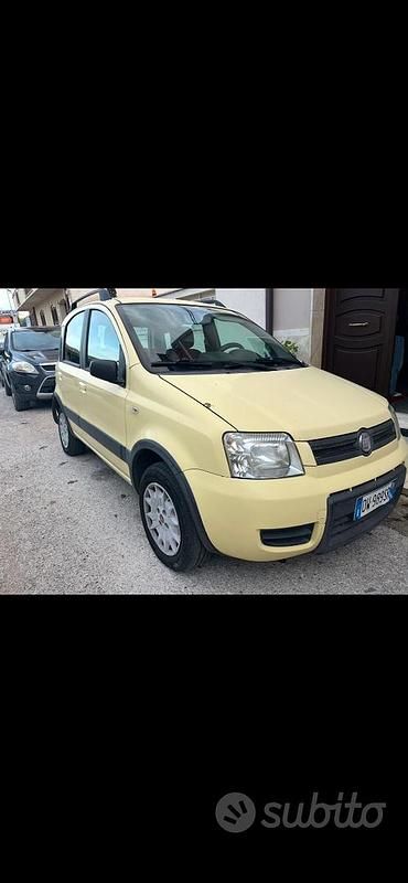 Usata 2009 Fiat Panda | 2400 € - Immagine 1/4