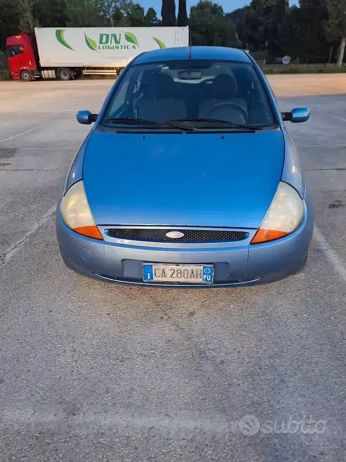 Usata Ford Ka 69 CV (50 kW) 2002 Blu Utilitaria