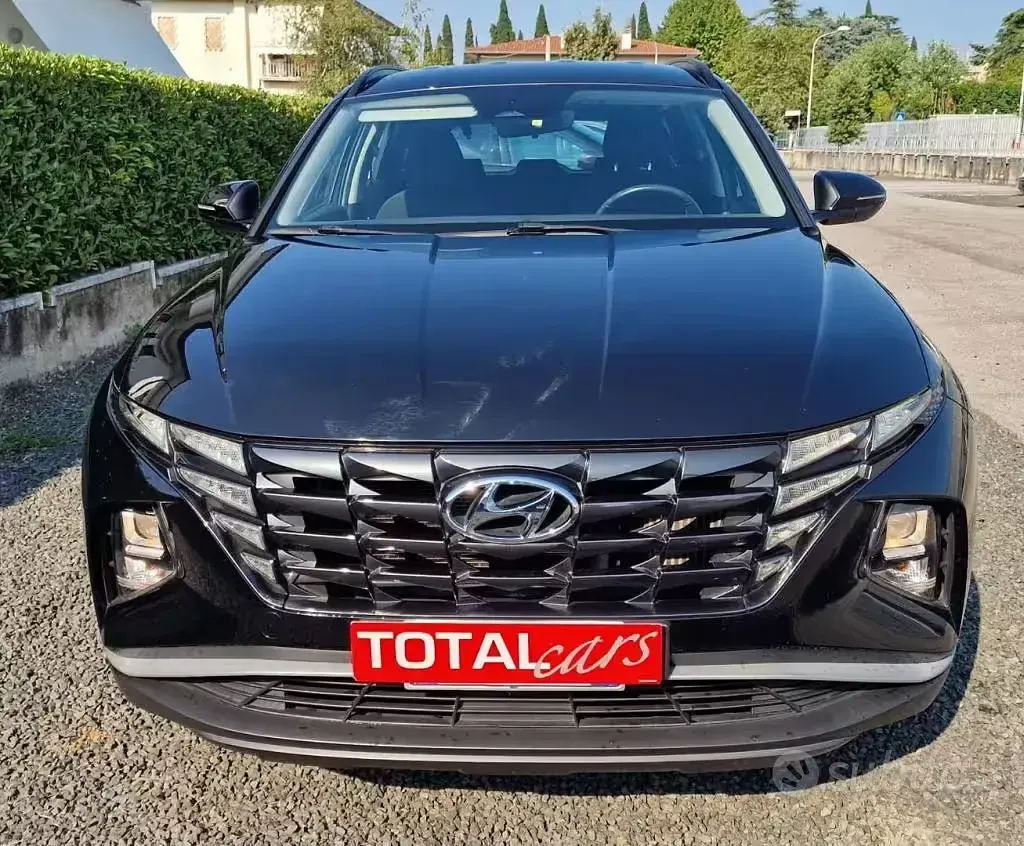 Usata Hyundai Tucson 116 CV (85 kW) 2021 Nero pastello SUV