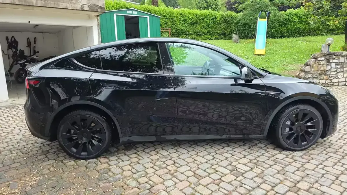 Usata Tesla Model Y 152 kW (208 CV) 2022 Nero SUV