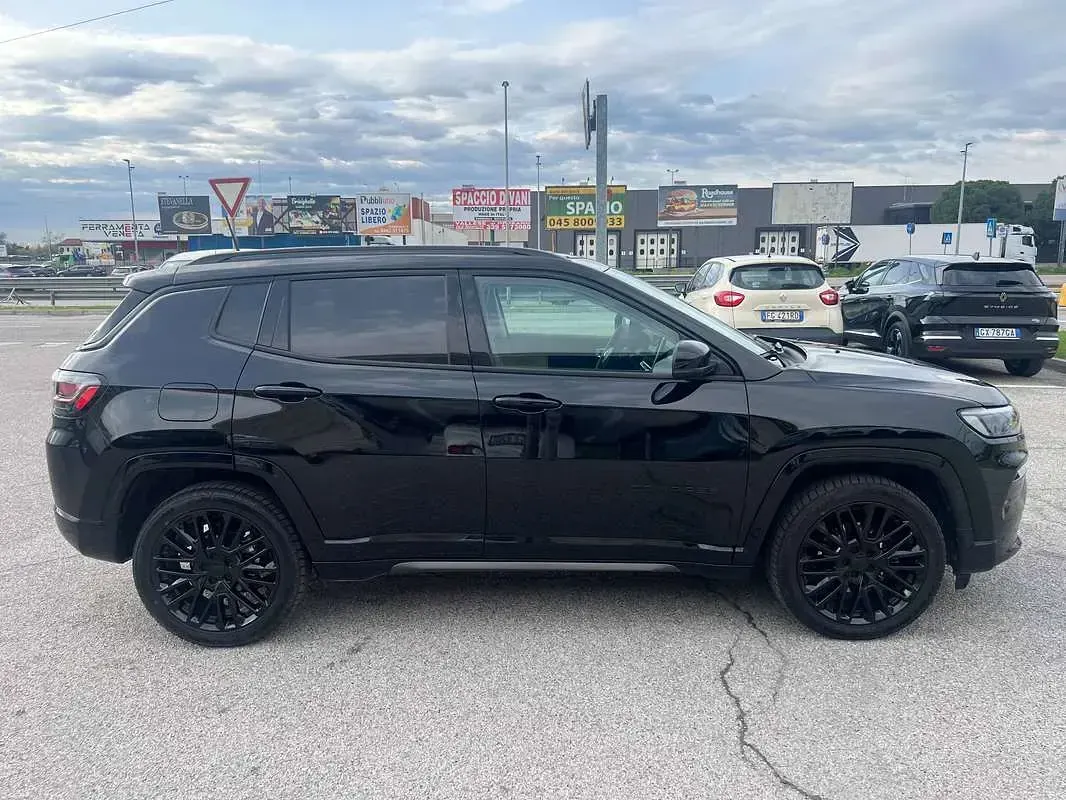 Usata Jeep Compass 131 CV (96 kW) 2024 Nero SUV