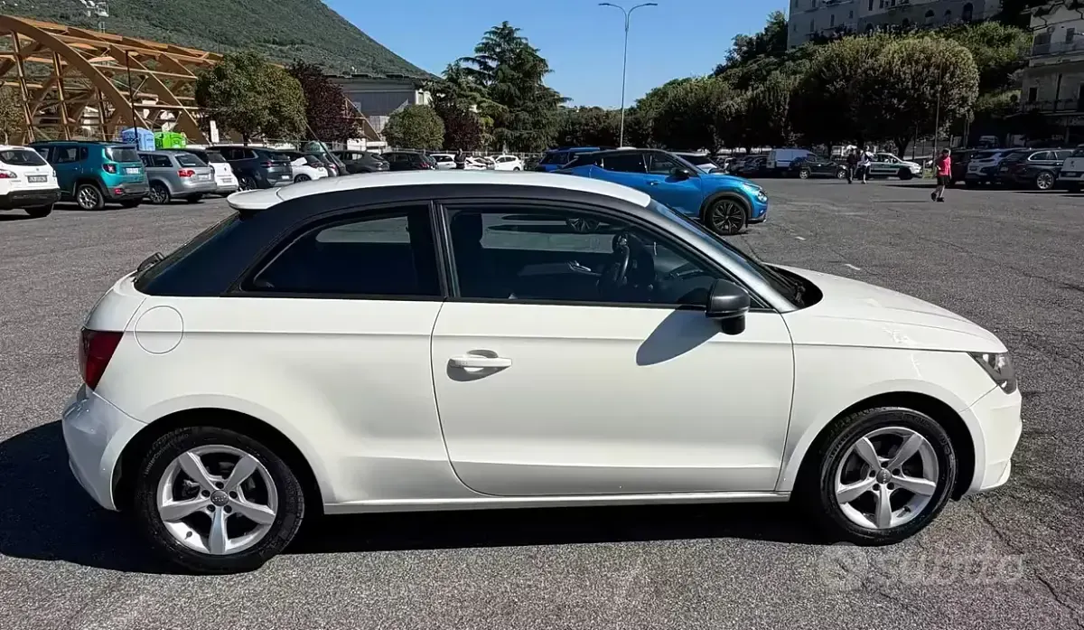 Usata Audi A1 90 CV (66 kW) 2012 Bianco Utilitaria