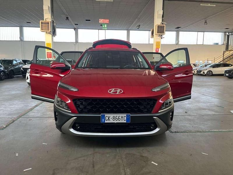 Usata Hyundai Kona 105 CV (77 kW) 2022 Rosso SUV