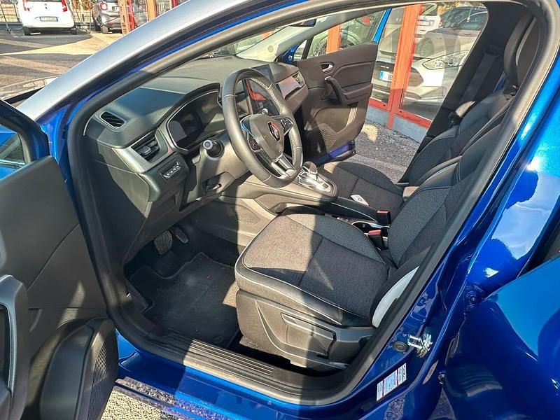 Second-hand Renault Captur Intens 92 CP (67 kW) 2020 Albastru SUV