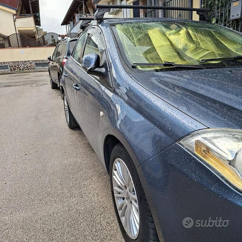 Usata Fiat Bravo 120 CV (88 kW) 2007 Blu Utilitaria