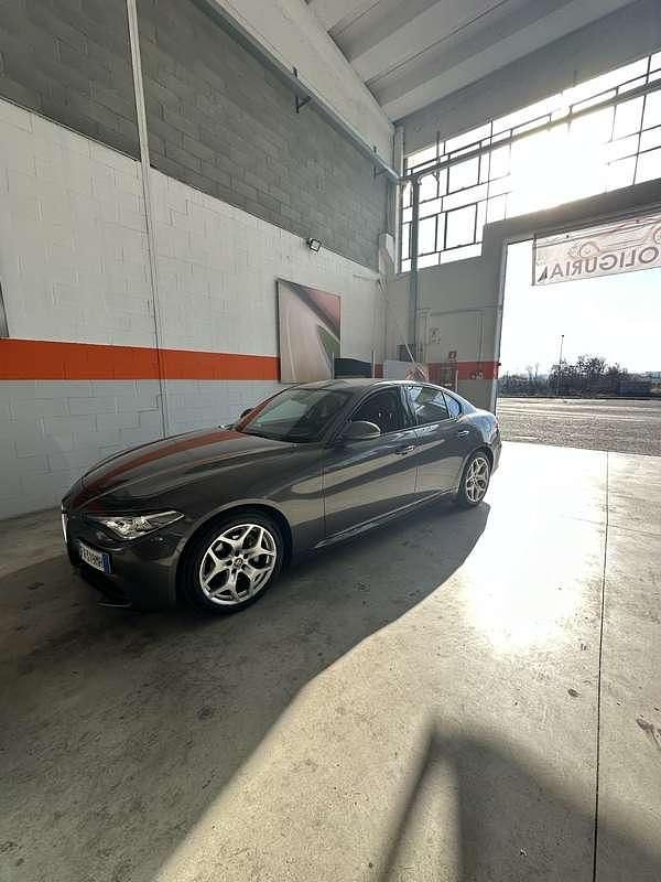 Usata Alfa Romeo Giulia Executive 190 CV (139 kW) 2019 Berlina