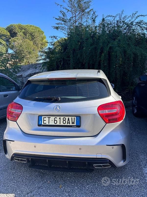 Usata Mercedes A180 109 CV (80 kW) 2013 Grigio Berlina