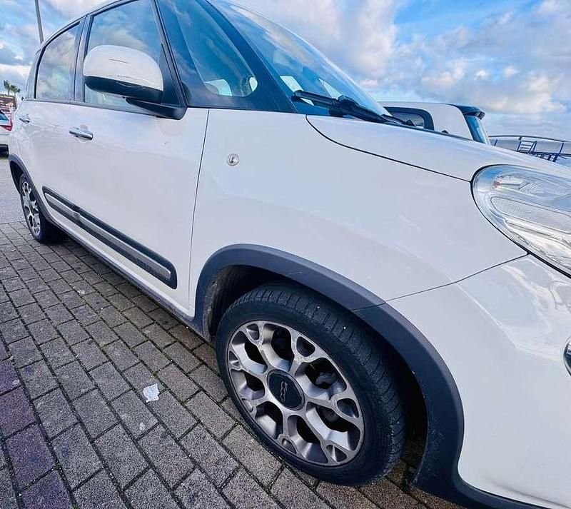 Usata Fiat 500L Trekking 84 CV (61 kW) 2014 Bianco Monovolume