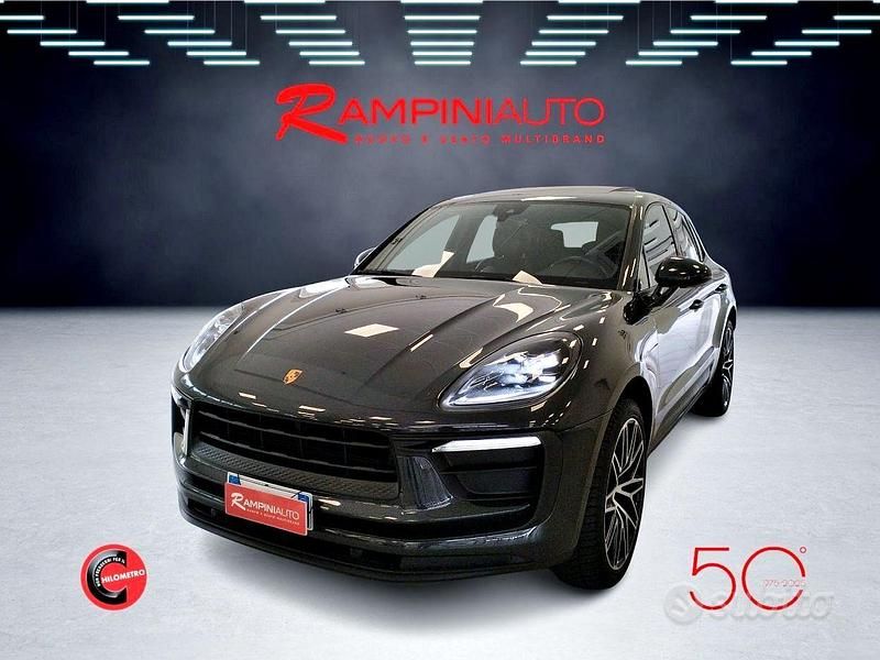 Usata Porsche Macan 265 CV (194 kW) 2023 Grigio SUV