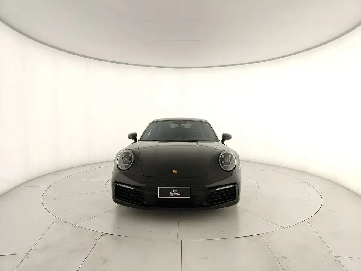 Usata Porsche 911 Carrera 385 CV (283 kW) 2020 Nero Coupé