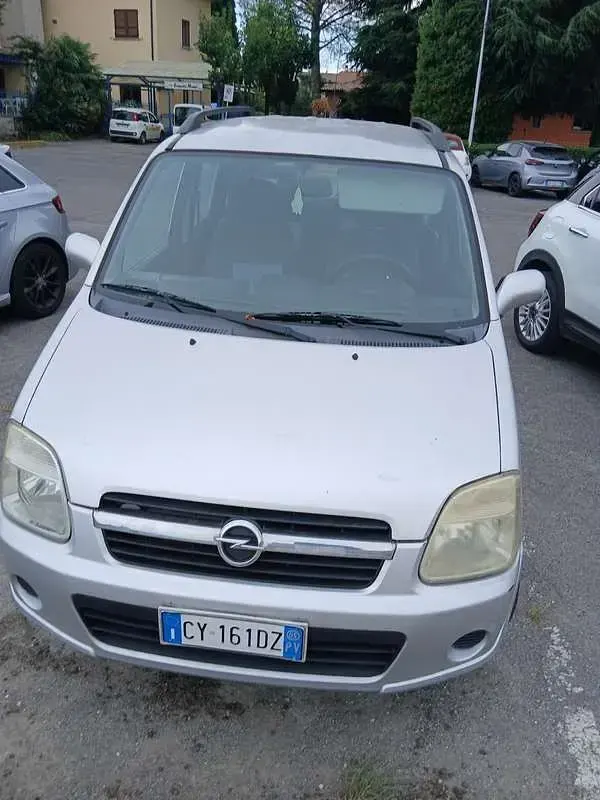 Usata Opel Agila Club 60 CV (44 kW) 2005 Monovolume
