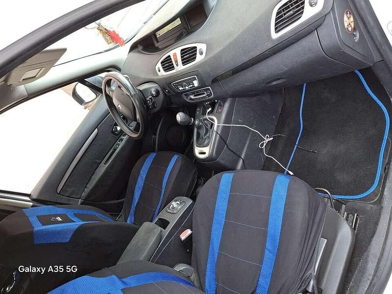 Usata Renault Mégane Business 110 CV (80 kW) 2010 Berlina