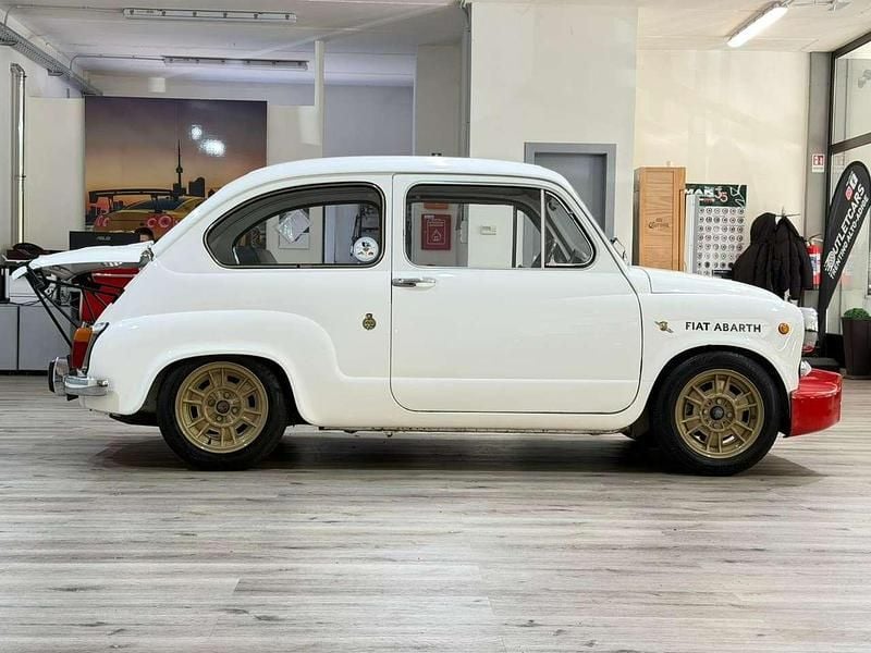 Usata Fiat 600D Abarth 33 CV (24 kW) 1968 Bianco Berlina