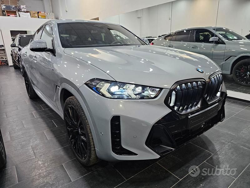 Usata BMW X6 M Sport 298 CV (219 kW) 2024 Grigio SUV