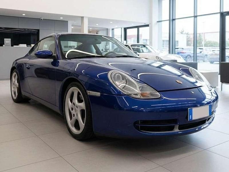 Blu/azzurro Usata 2001 Porsche 911 Carrera 4 Coupé | 38.900 € (Super prezzo) - Immagine 1/4