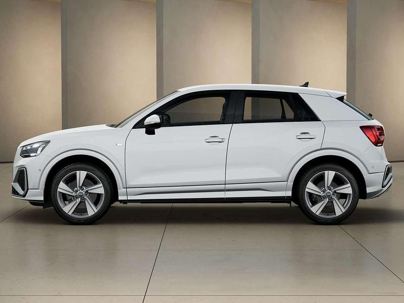 Nuova Audi Q2 S-Line 150 CV (110 kW) 2025 Bianco arkona SUV