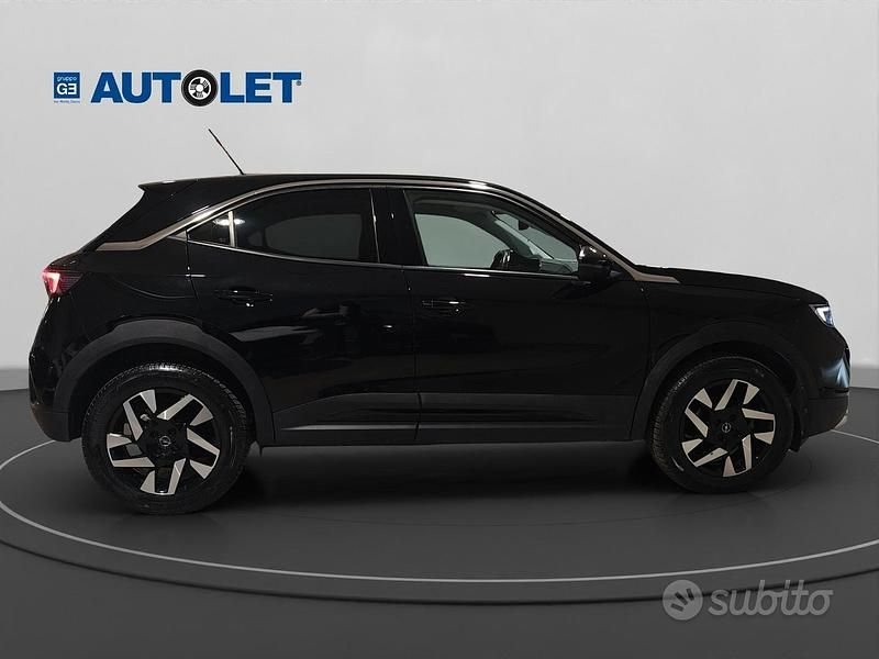 Usata Opel Mokka Elegance 101 CV (74 kW) 2022 Nero SUV