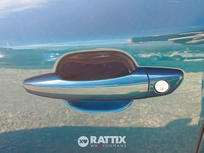 Usata Peugeot 2008 Allure 145 CV (106 kW) 2025 Blu obsession SUV