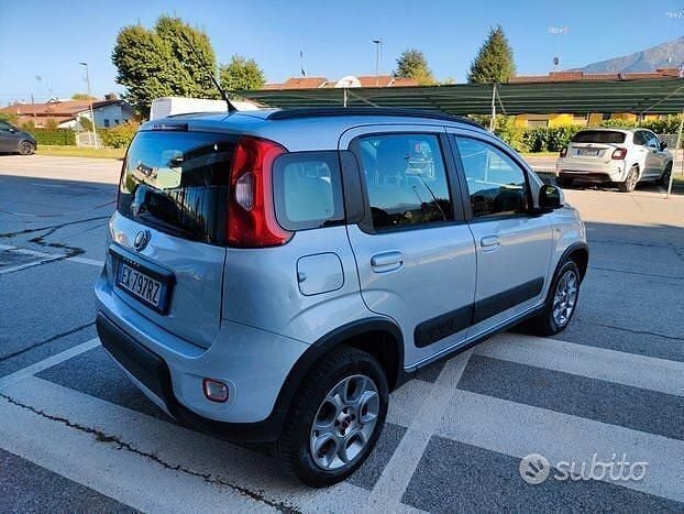 Usata Fiat Panda 4x4 S 75 CV (55 kW) 2014 Grigio Utilitaria