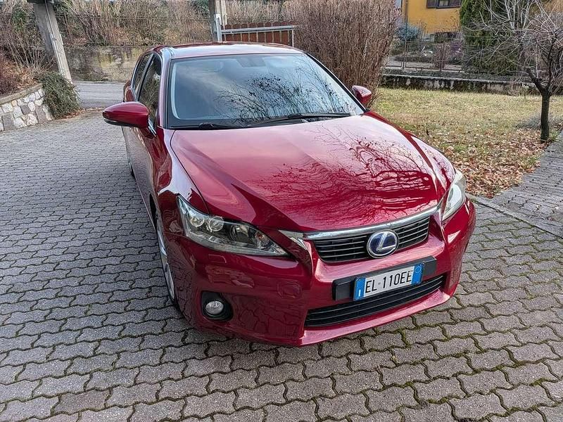 Usata Lexus CT200h Executive Line 99 CV (72 kW) 2011 Berlina