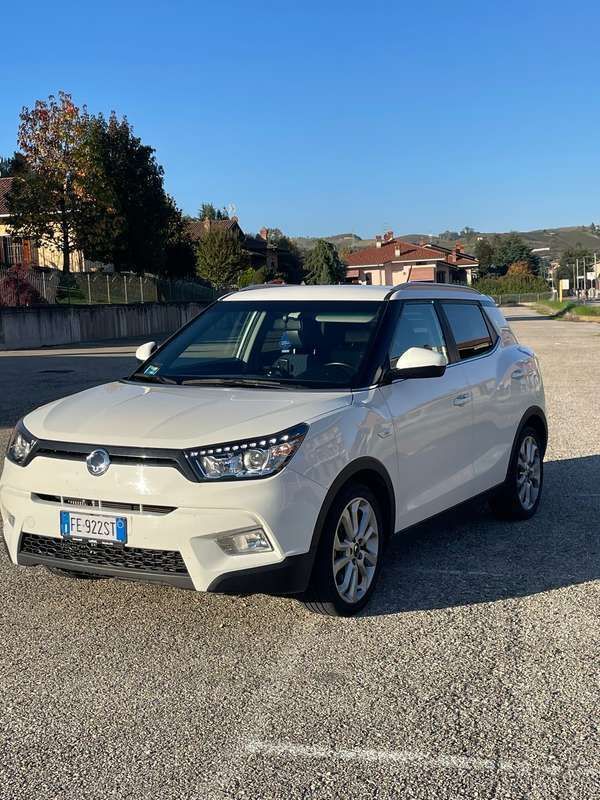 Usata 2016 Ssangyong Tivoli SUV | 7500 € (Super prezzo) - Immagine 1/4