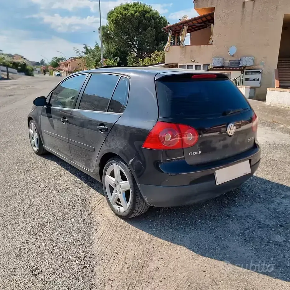 Usata VW Golf IV 140 CV (102 kW) 2004 Nero Berlina
