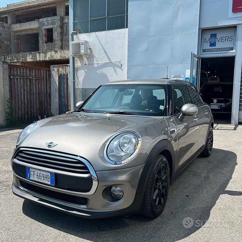 Usata Mini One D Hype 95 CV (69 kW) 2018 Grigio Utilitaria