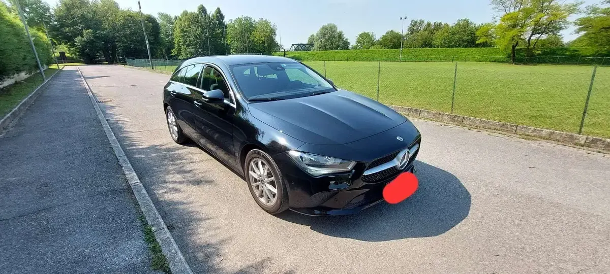 Usata Mercedes CLA180 Shooting Brake Edition 136 CV (100 kW) 2022 Station wagon
