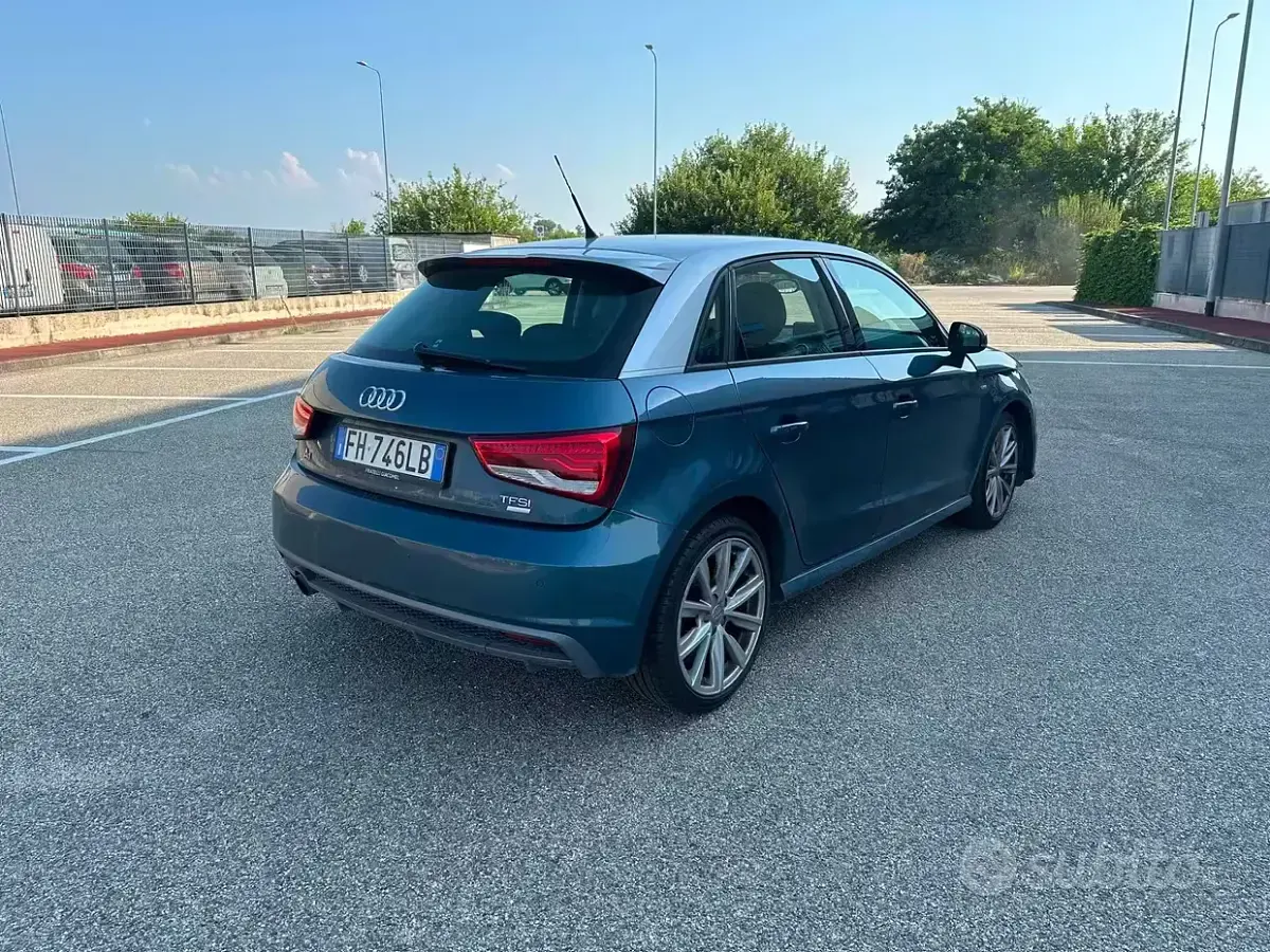 Usata Audi A1 Admired 95 CV (69 kW) 2017 Blu Utilitaria