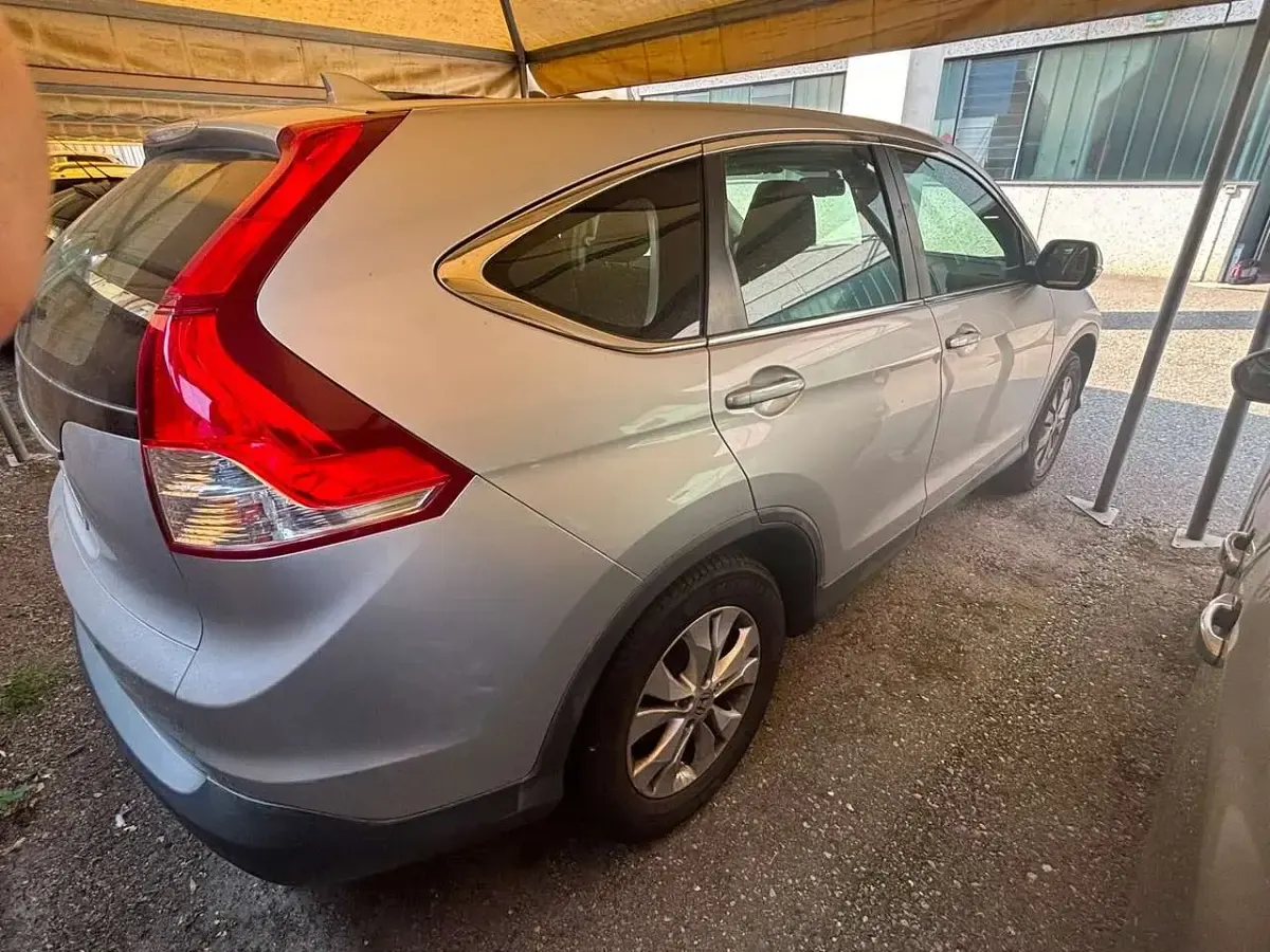 Usata Honda CR-V Elegance 150 CV (110 kW) 2013 Argento SUV