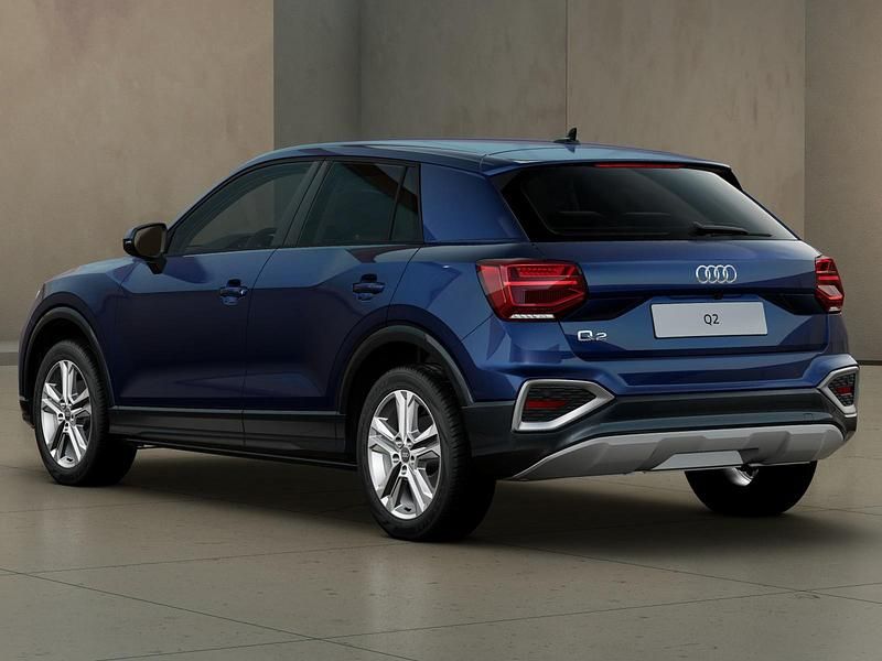 Nuova Audi Q2 Advanced Plus 2026 Blu navarra metallizzato SUV