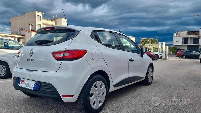 Usata Renault Clio IV 75 CV (55 kW) 2018 Bianco Furgone