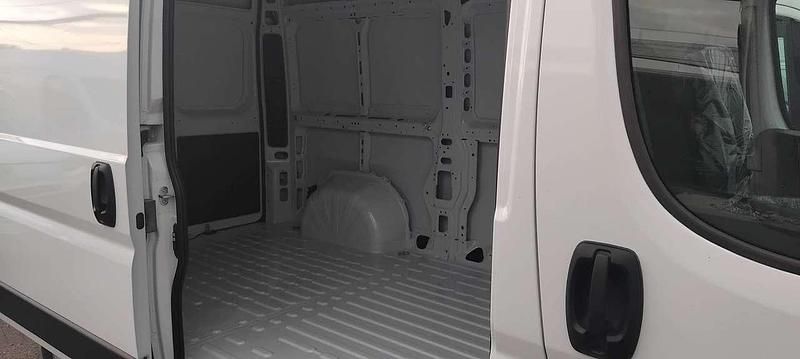 Nuova Citroën Jumper 140 CV (102 kW) 2025 Bianco Monovolume