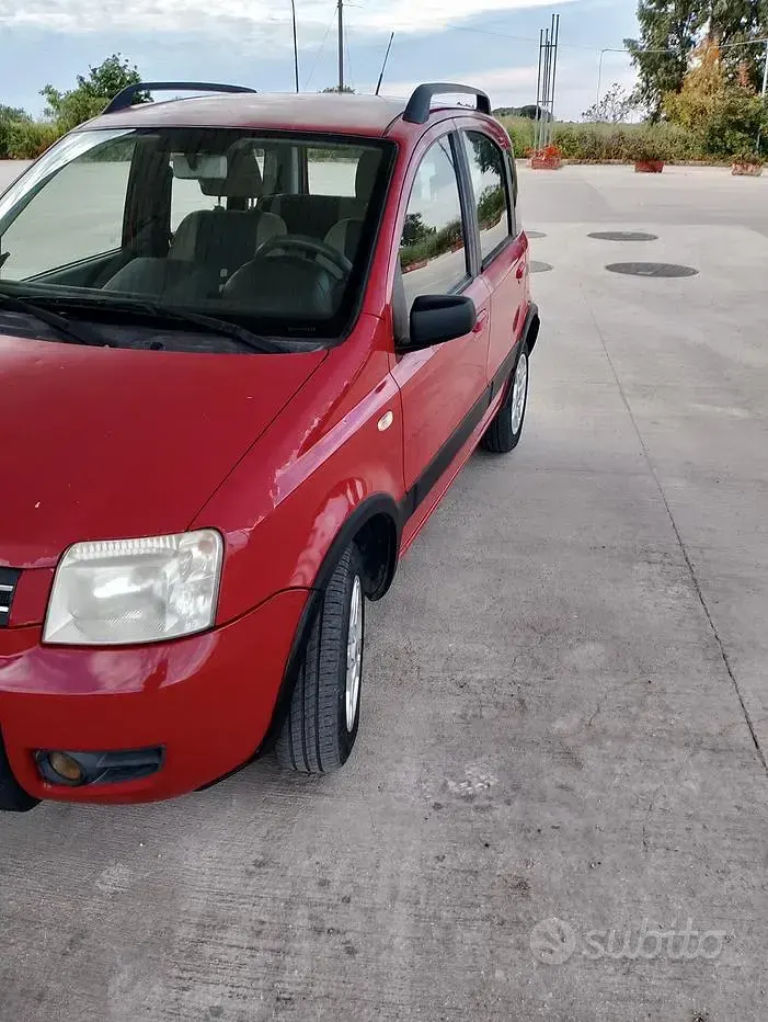 Usata Fiat Panda Dynamic 60 CV (44 kW) 2009 Rosso Utilitaria