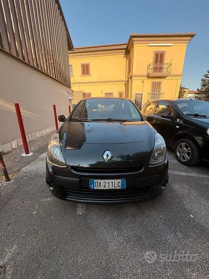 Usata Renault Clio II 90 CV (66 kW) 2009 Nero Berlina