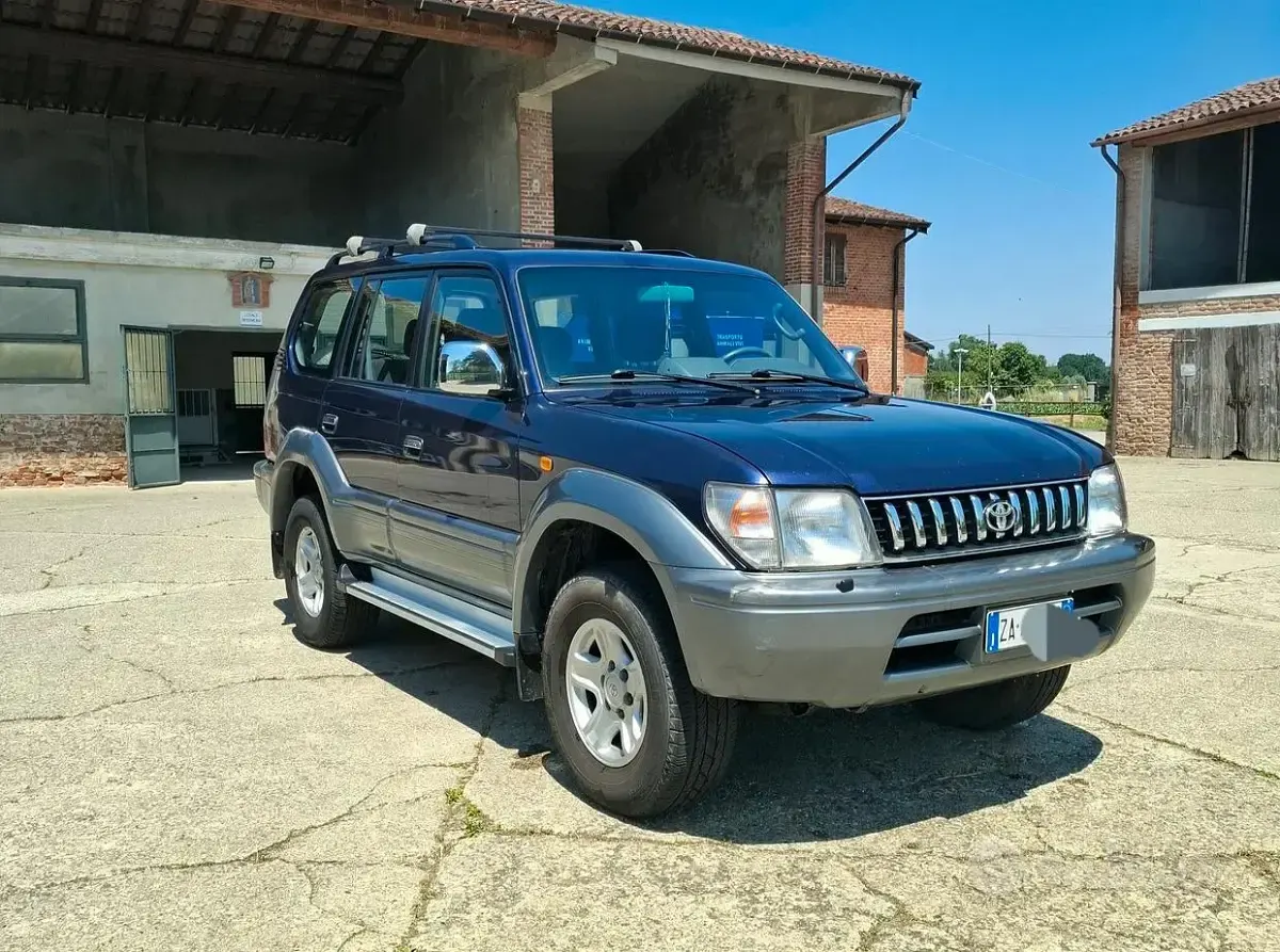 Usata Toyota Land Cruiser 125 CV (91 kW) 1998 Blu SUV