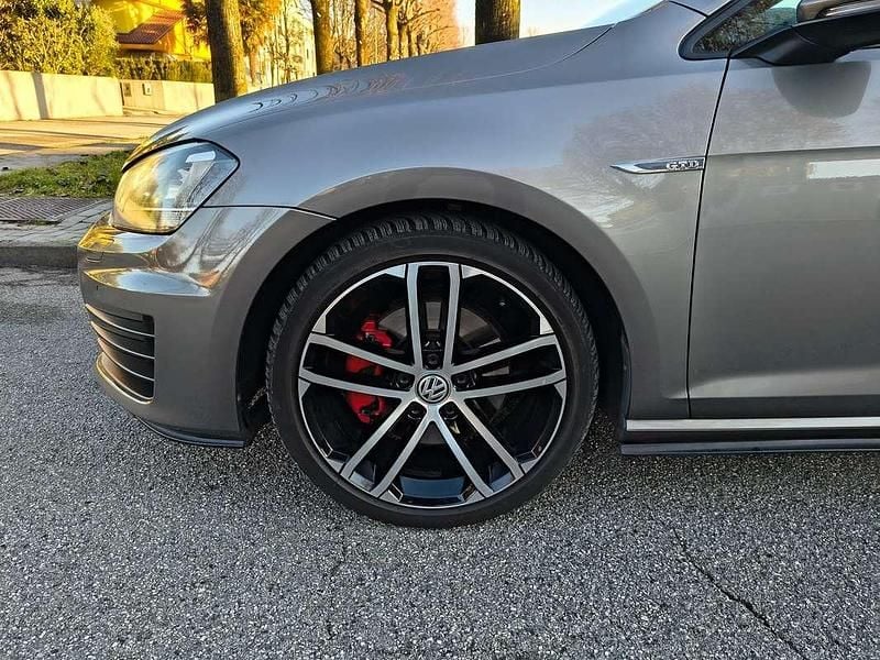 Usata VW Golf VII GTD 184 CV (135 kW) 2016 Grigio Berlina