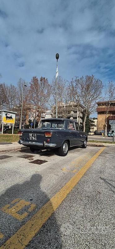 Usata Fiat 1500 69 CV (50 kW) 1960 Grigio Berlina