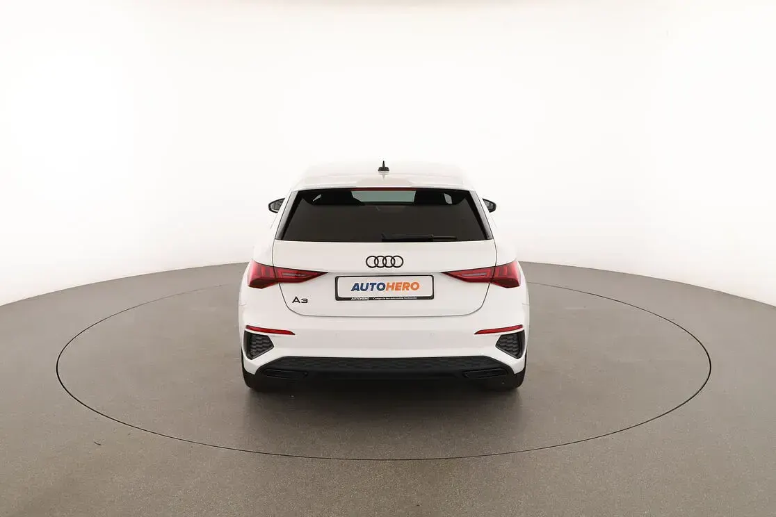Usata Audi A3 Sportback e-tron S-Line 150 CV (110 kW) 2023 Bianco Utilitaria