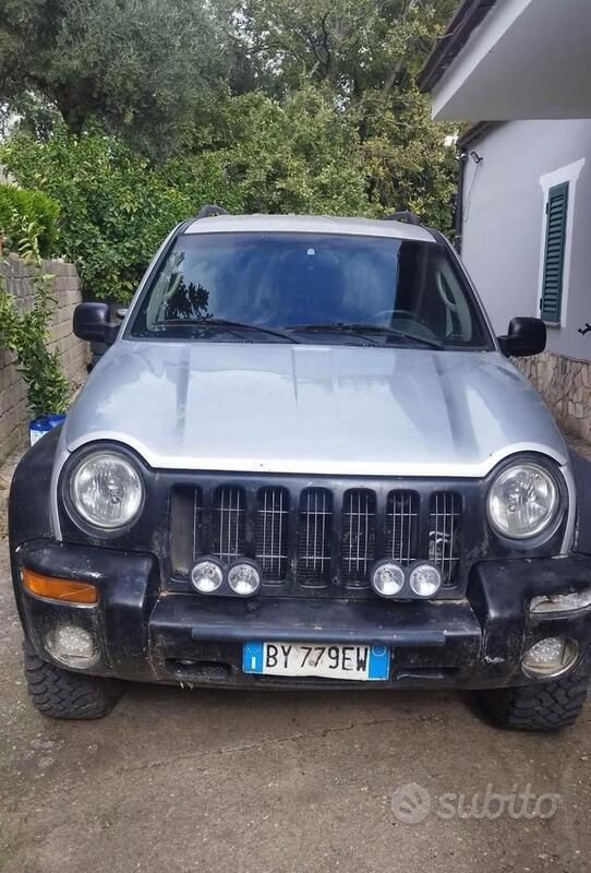 Usata Jeep Cherokee 2002 SUV