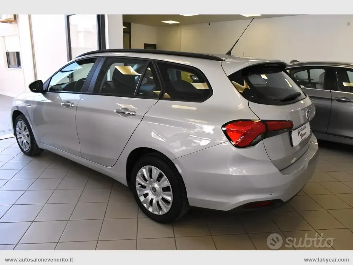 Usata Fiat Tipo S 120 CV (88 kW) 2017 Argento Station wagon