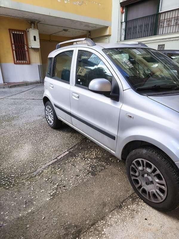 Usata Fiat Panda Dynamic 77 CV (56 kW) 2009 Grigio Utilitaria
